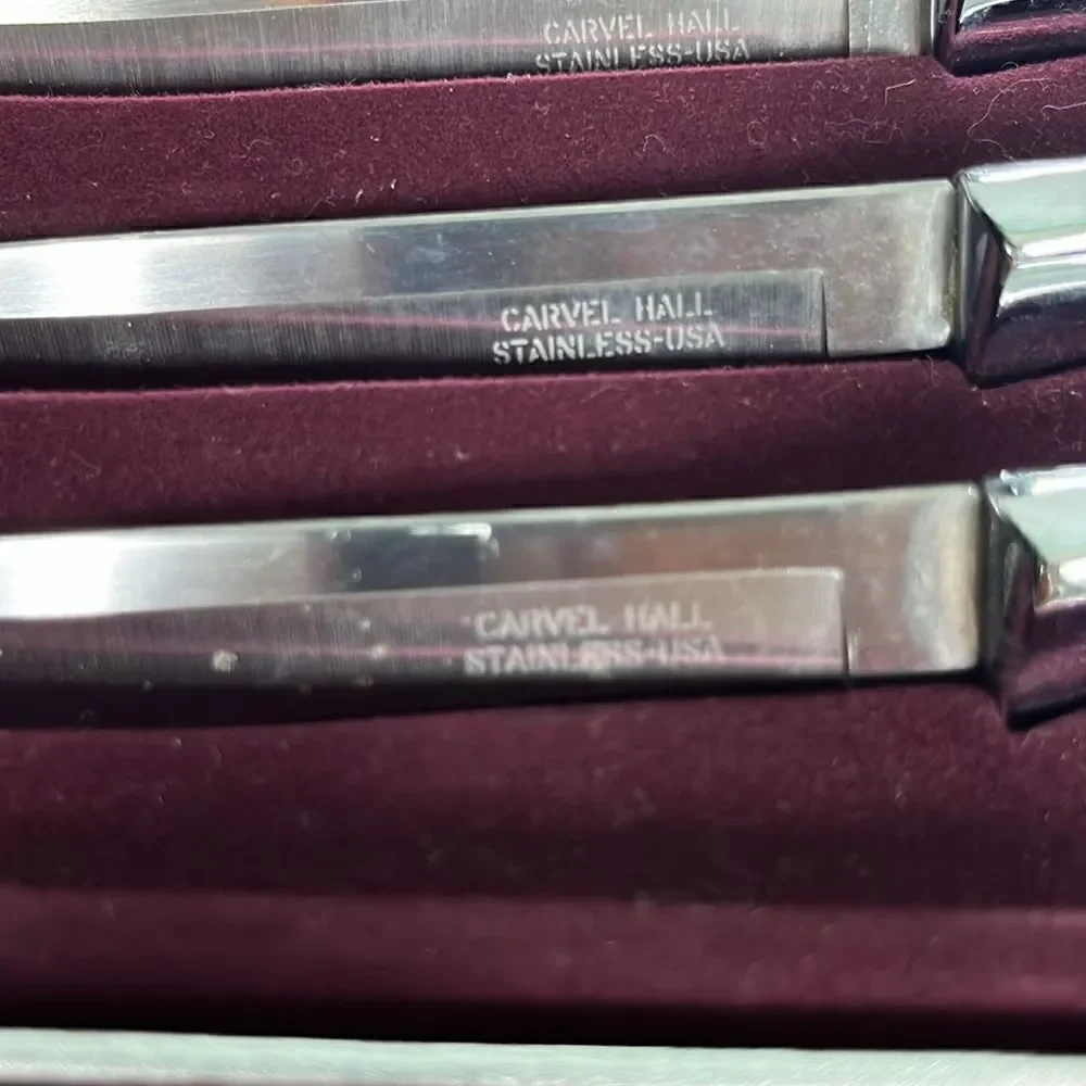 Carvel Hall knives are
